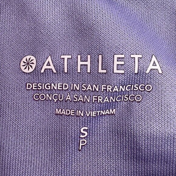 Athleta Sleeveless Lavender Tee Size Small Loose‎ Fit Knit - Picture 2 of 4